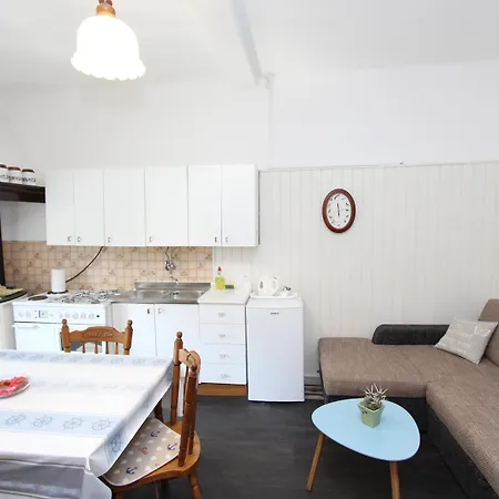 Rosanna Apartman