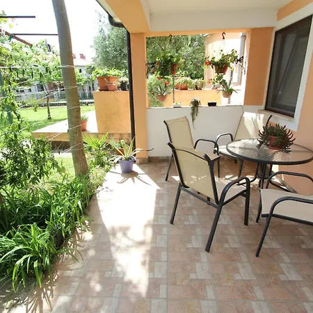 Apartman Rosanna *